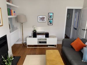 Sitting room other way - click for photo gallery
